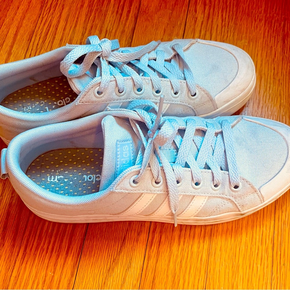 Women’s Adidas Shoes